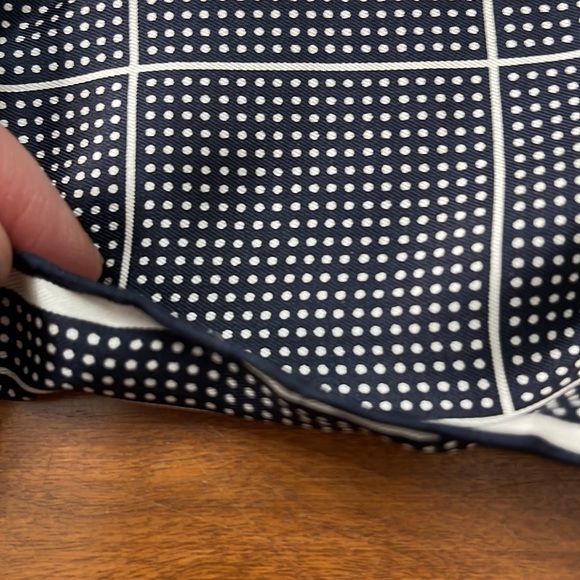 CHRISTIAN DIOR SQUARE BLUE AND WHITE SILK SCARF - Picture 6 of 6